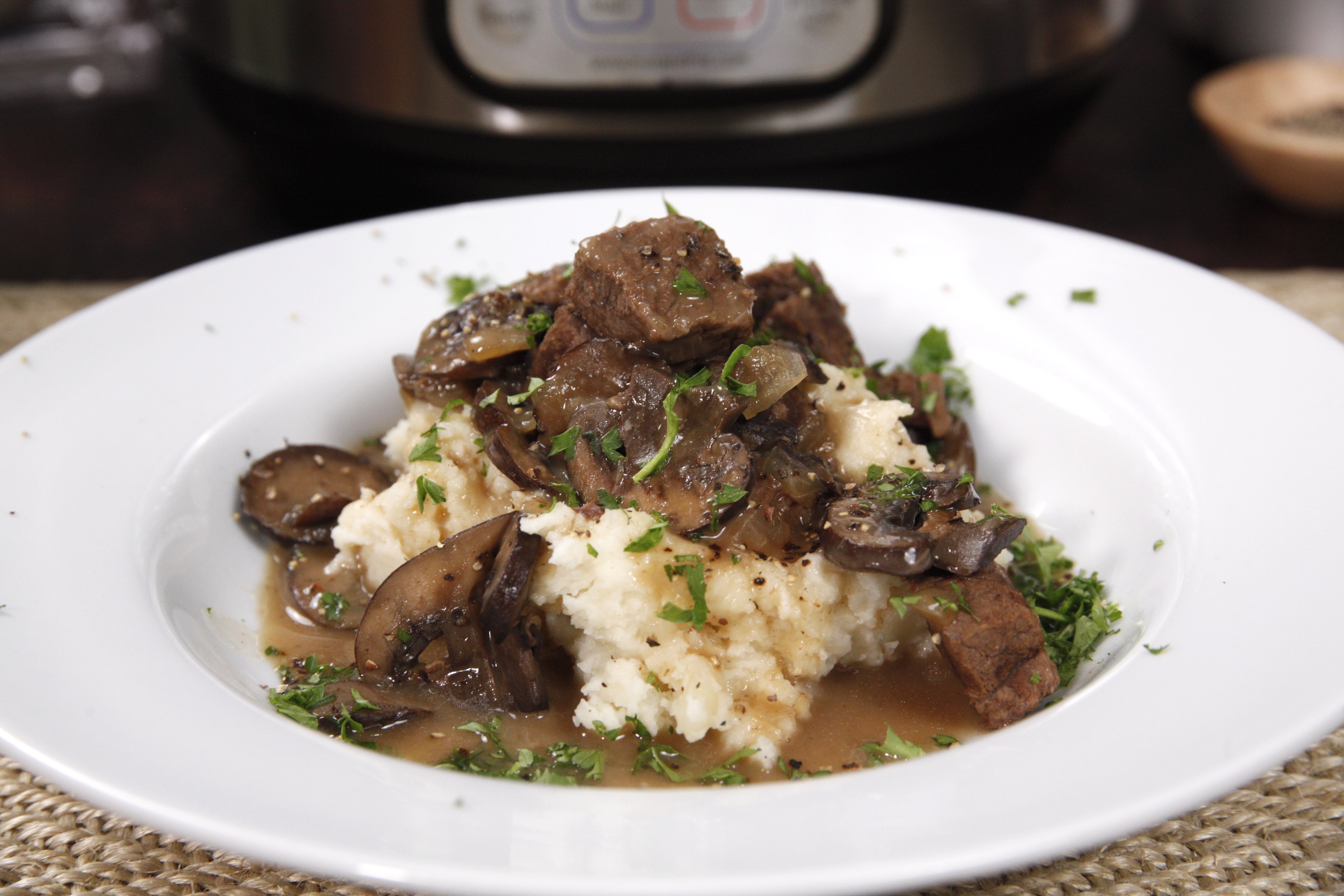 Instant Pot Beef Tips & Gravy